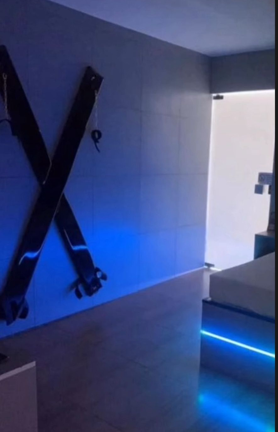 Suíte Standart - Motel Preto e Branco